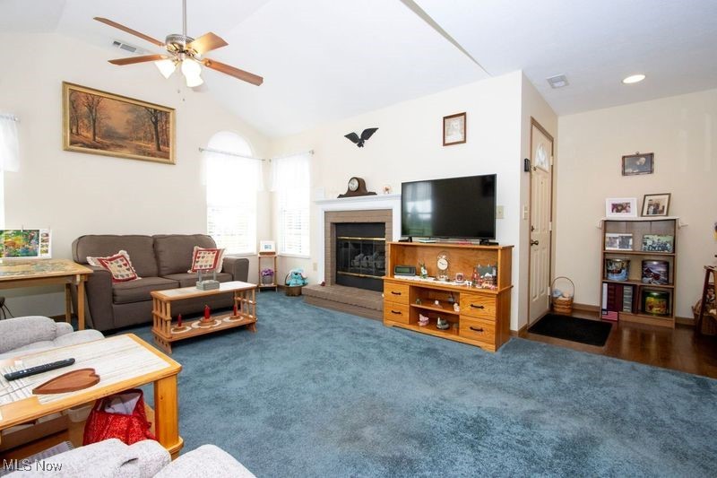 4331 Hunters Chase Ln, Wooster, Ohio image 3