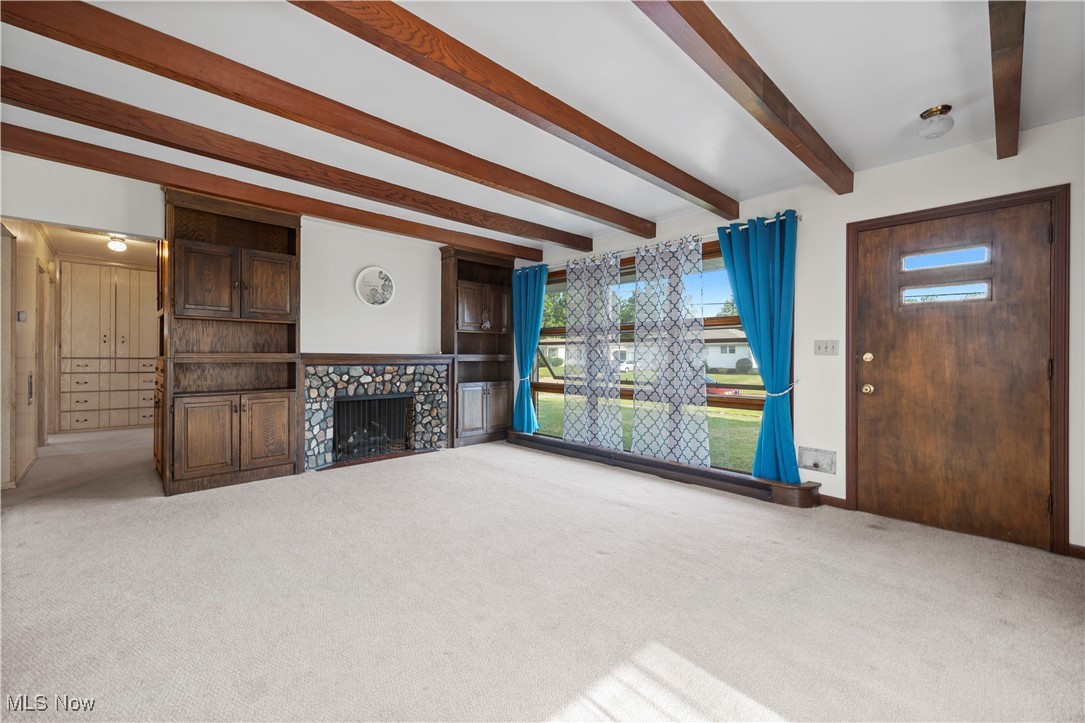 1327 W 39th Street
