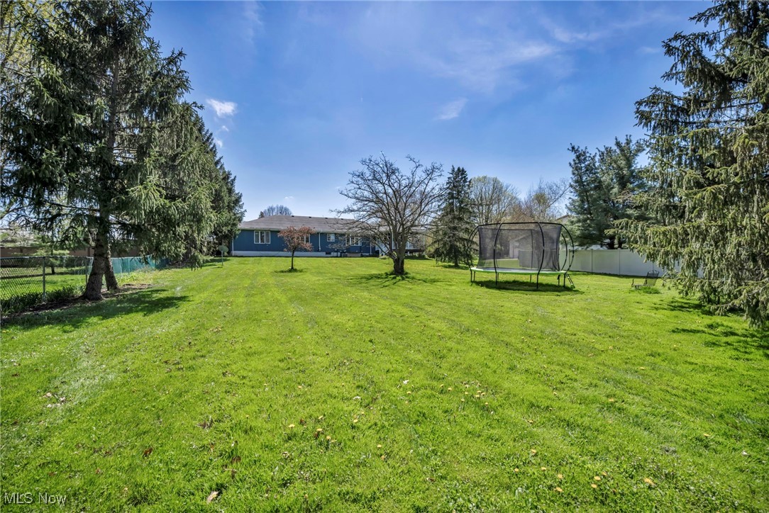 2253 Brook Hollow Oval, Hinckley, Ohio image 43