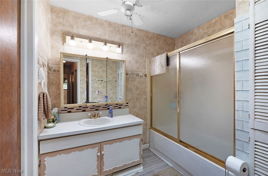 26460 Redwood Drive, Olmsted Falls, Ohio image 20
