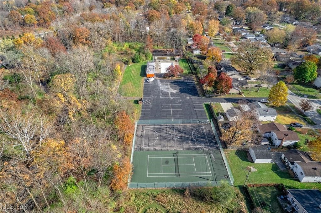 26460 Redwood Drive, Olmsted Falls, Ohio image 35