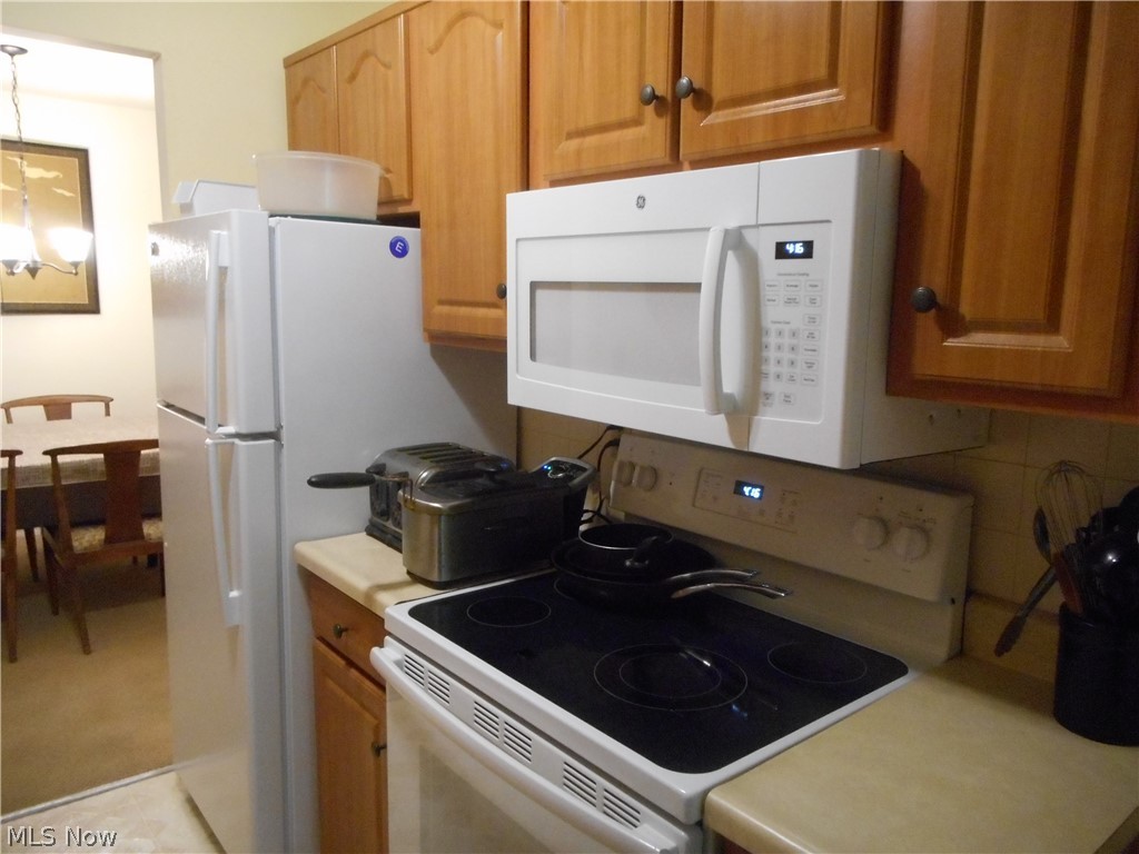 Silver Lake Towers Condo - Residential
