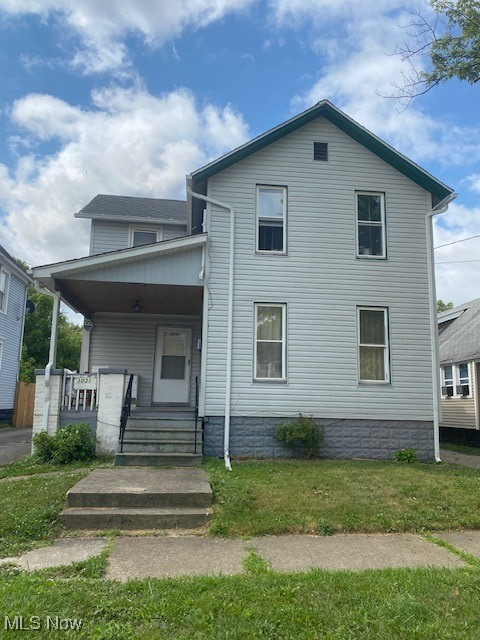 Discover the potential in this two-family property located just minutes from the lake in Lorain. Featuring a spacious yard and a prime location, this home is ideal for investors looking to add to their portfolio or for an owner-occupant seeking rental income.
One unit is currently rented, providing immediate cash flow, while the property itself offers plenty of opportunity for value-add
improvements. Recent updates include a newer roof, vinyl siding, hot water tank and furnace, updated electrical.
Both units have nice sized kitchens, baths, and bedrooms with plenty of storage.
Don't miss the chance to invest in a home with great bones, strong rental potential, and proximity to the lake, shopping, and amenities