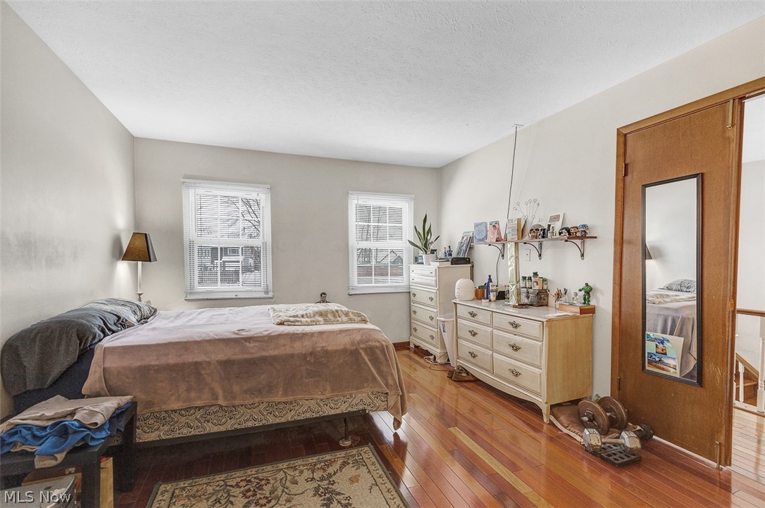 Orchards/Beacon Hill Condo - Residential