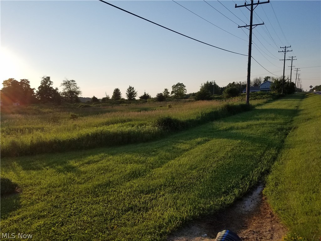 Beautiful 5 acre corner lot to build your dream home! Mostly cleared just some brush to remove, no huge trees. Can be ready to build this year. Prime location as well as being in the country."Close to interstate 90 for easy convenience to anywhere" Don't miss out on this.