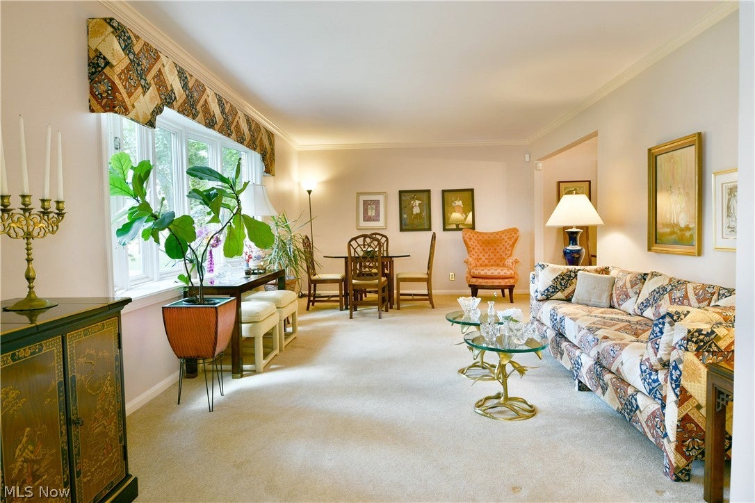 5841 Sampson Drive