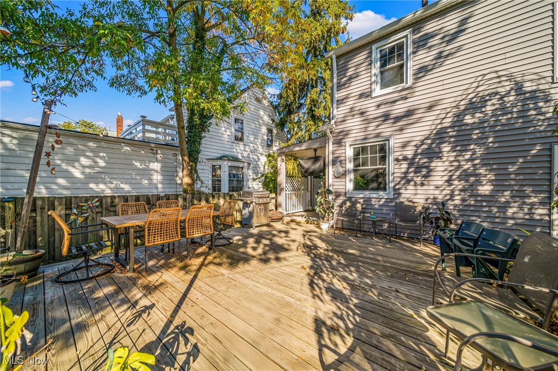 D C Reeds Shoreland - Residential