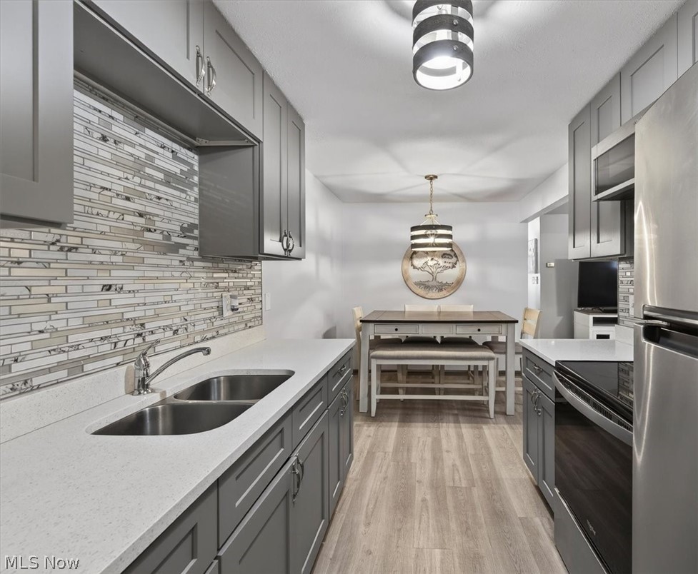 Maple Village Condo Bldg #5382 - Residential