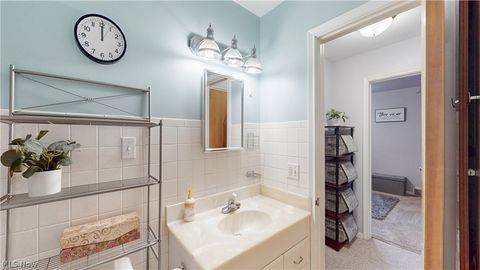 Tiny photo for 2504 17th Street, Cuyahoga Falls, OH 44223 (MLS # 5187422)