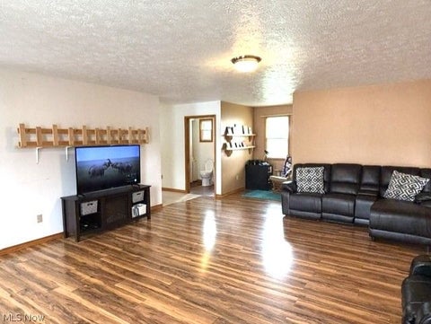 Photo for 4756-4760 N Ridge Road E