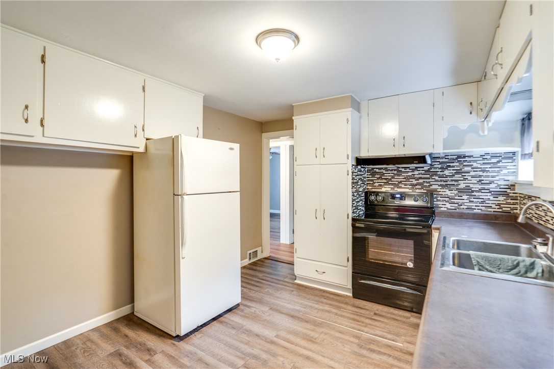 160 11th Street, New Philadelphia, Ohio image 12