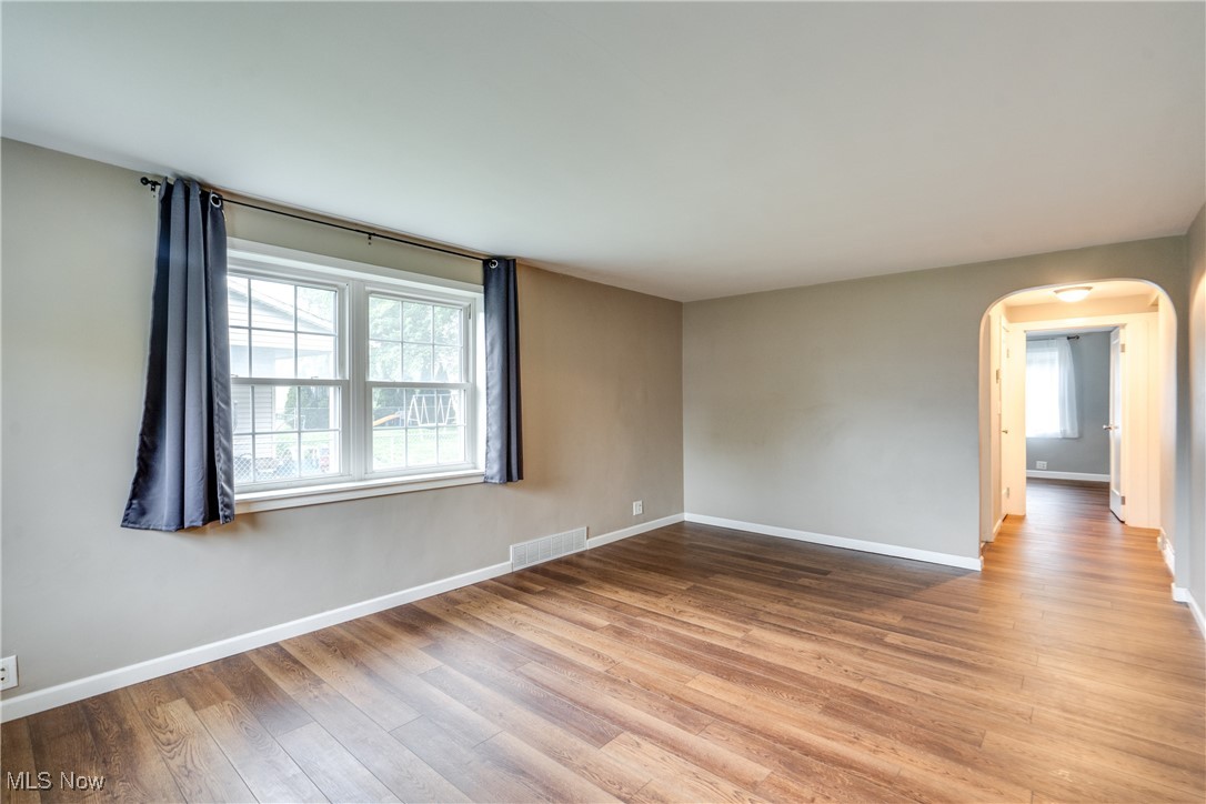 160 11th Street, New Philadelphia, Ohio image 4