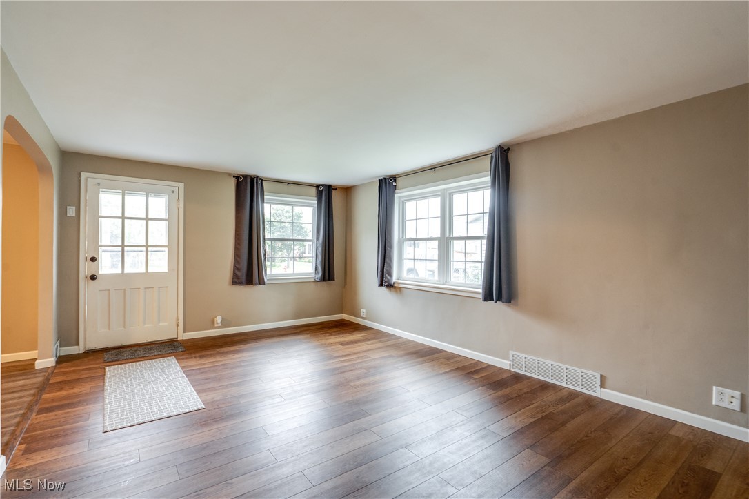 160 11th Street, New Philadelphia, Ohio image 6