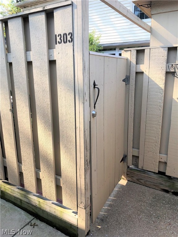 Georgetown Condo - Residential