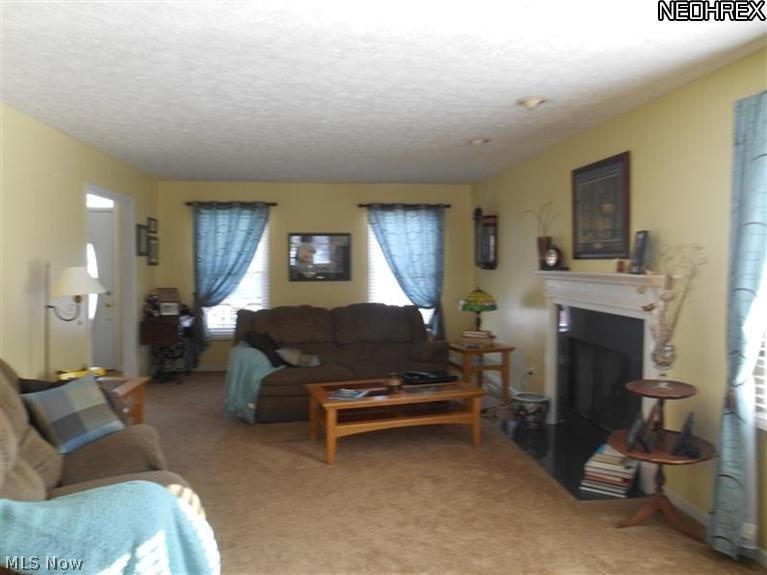 Estates of Deer Trace - Residential