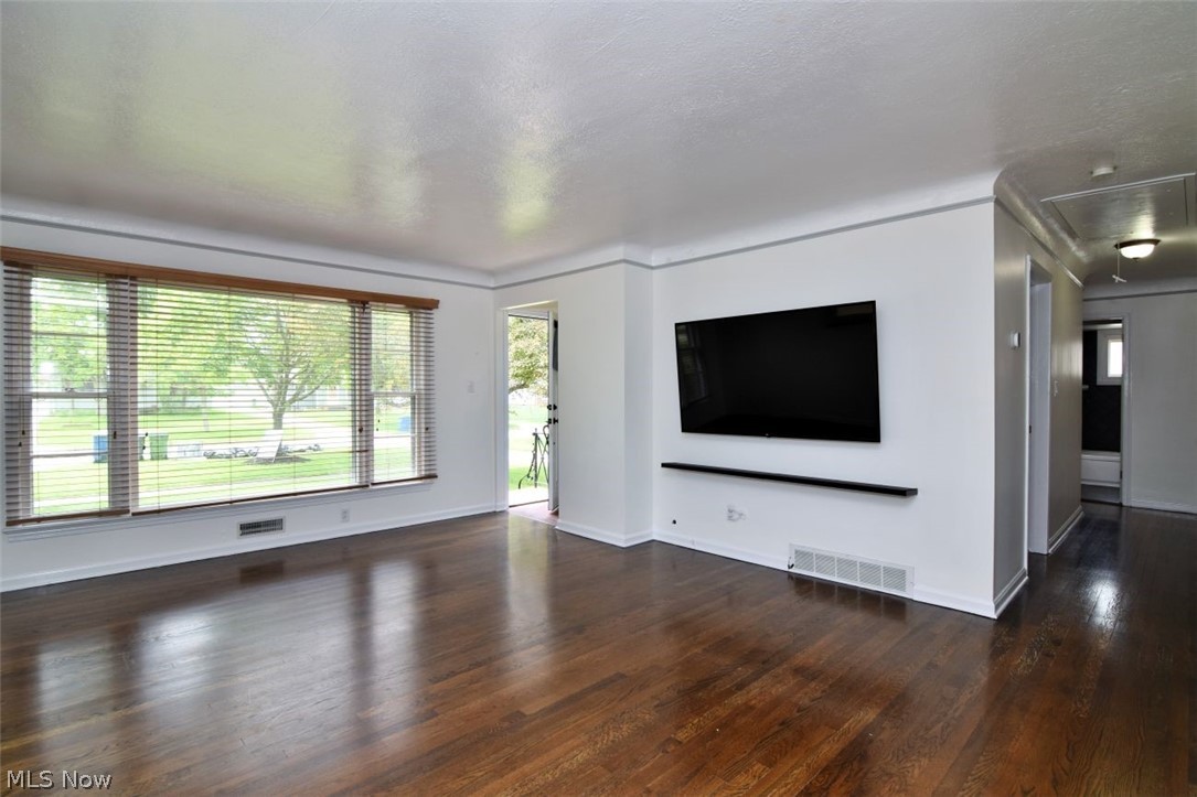 S H Kleinman Realty Cos Yorkl - Residential