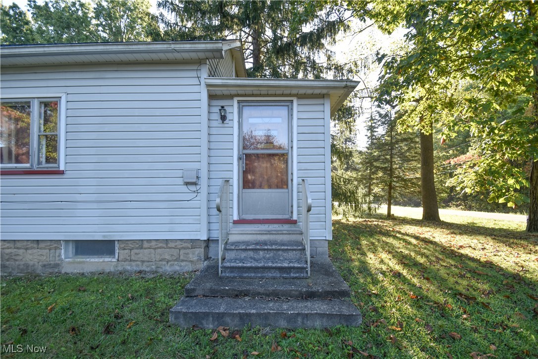 5382 W Webb Road, Austintown, Ohio image 3