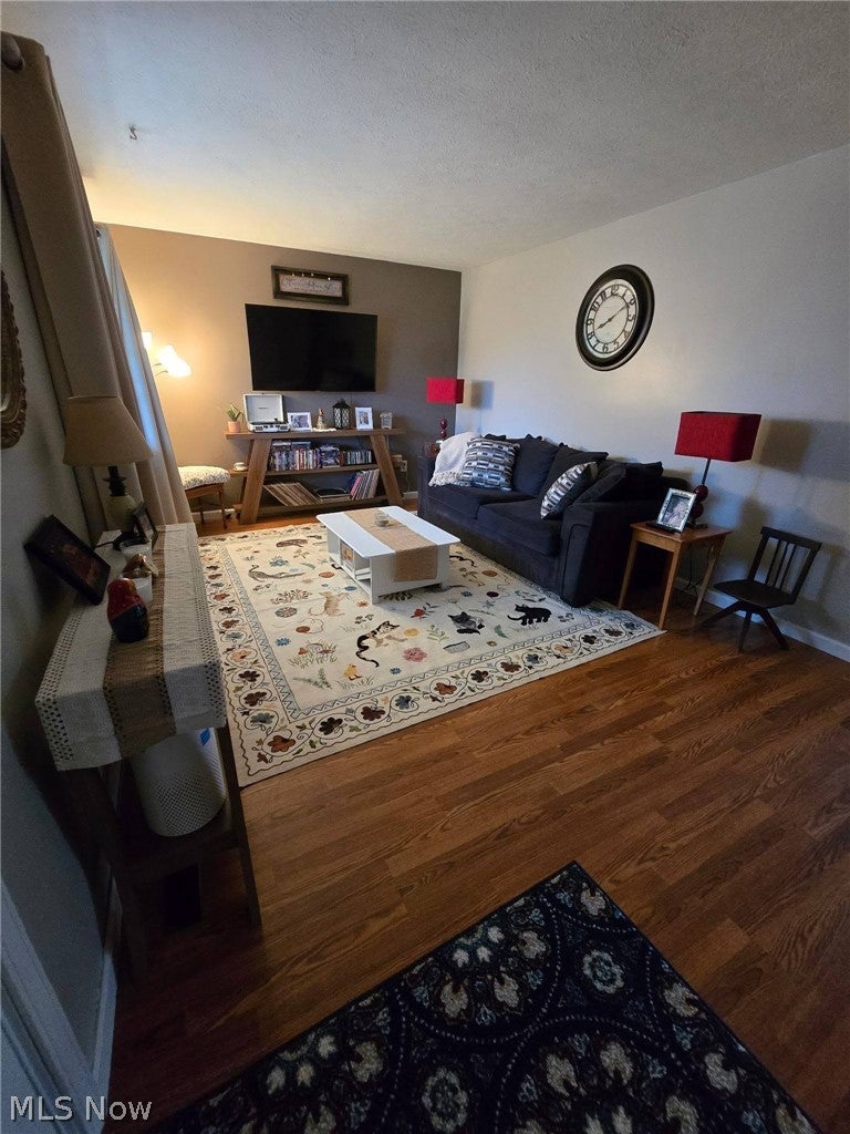 1576 Suzanne Circle