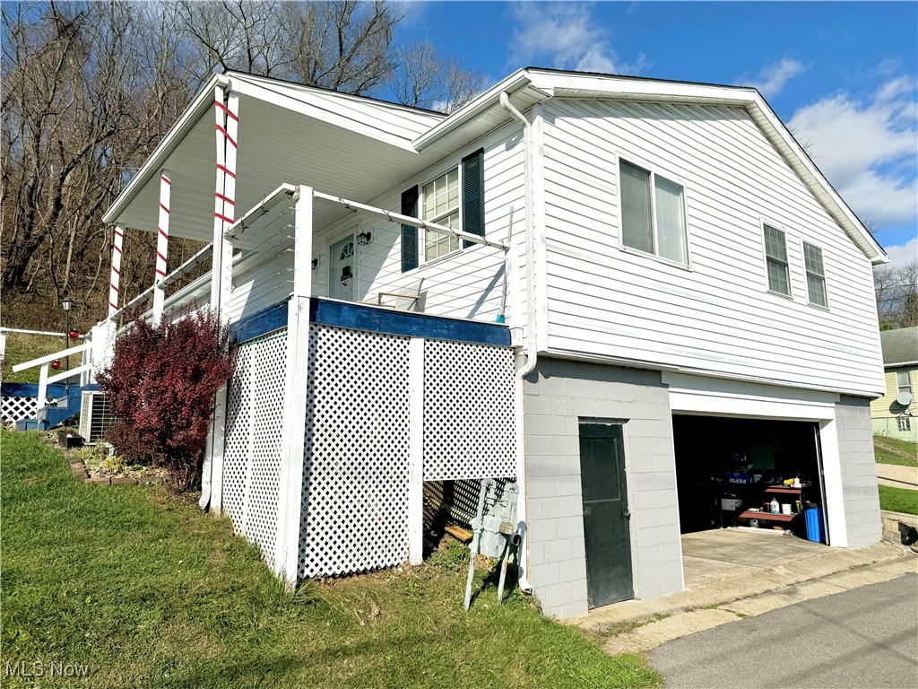 821 Woods Lane, Martins Ferry, Ohio image 29