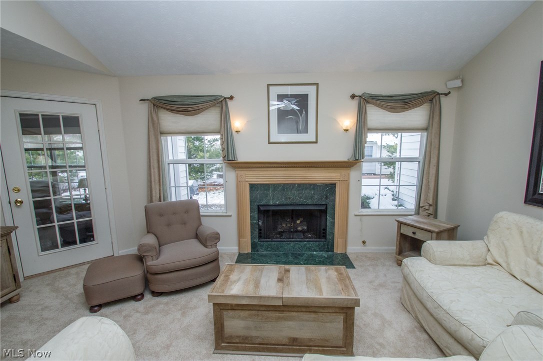 Townhomes/French Crk Reserve S - Residential