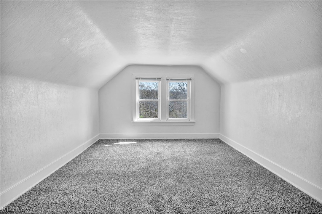 Blue Pond - Residential