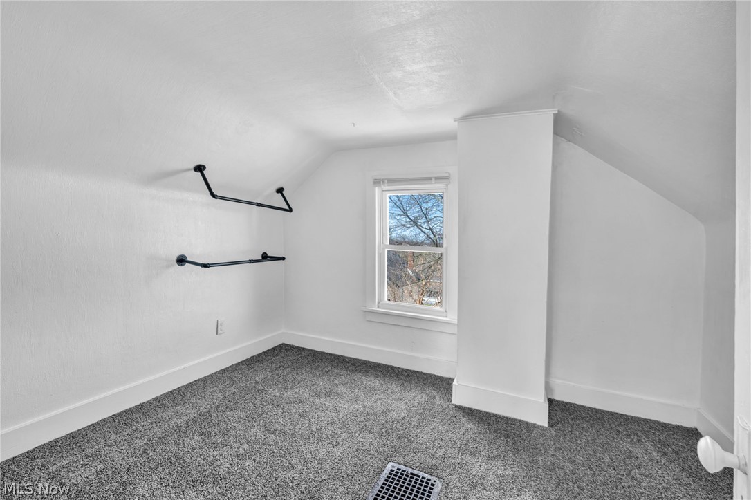 Blue Pond - Residential