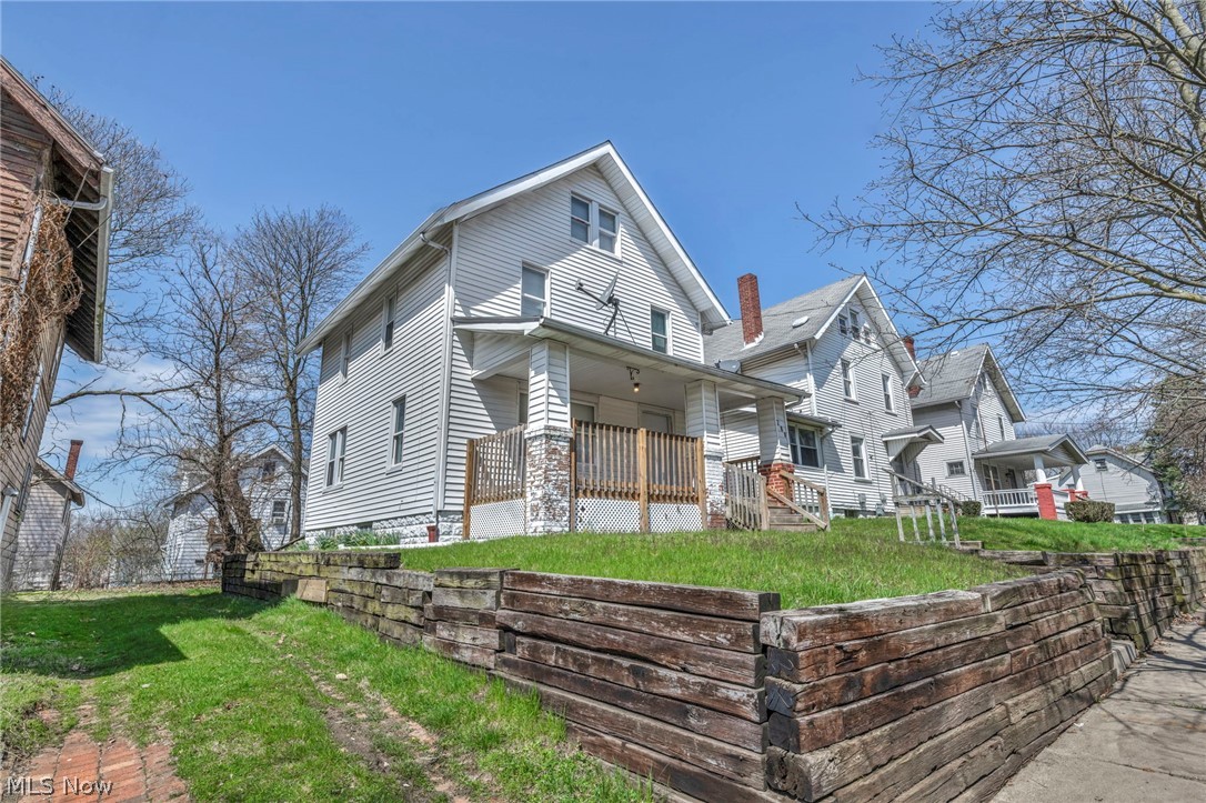 Blue Pond - Residential