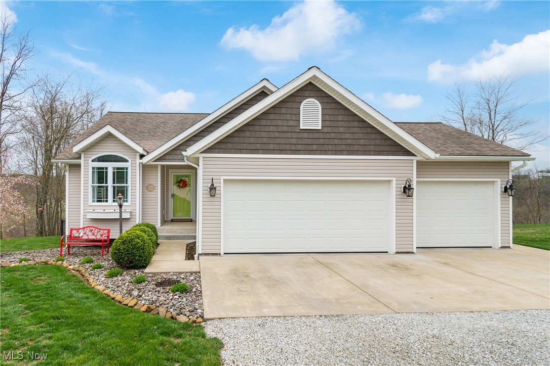 63626 Brads Way Way, Barnesville, Ohio image 2