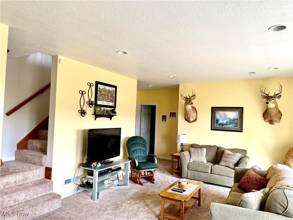 63626 Brads Way Way, Barnesville, Ohio image 34