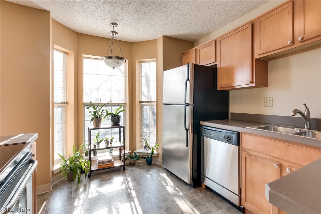 Fox Hol/Woodhawk Condo Ph #2 - Residential