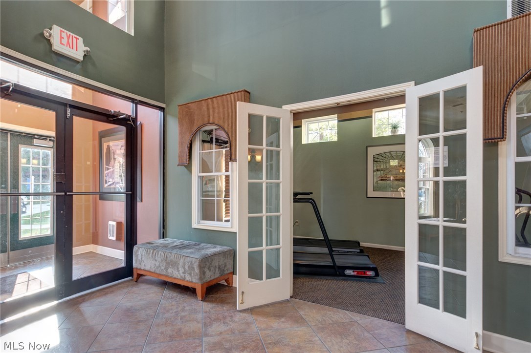 Fox Hol/Woodhawk Condo Ph #2 - Residential