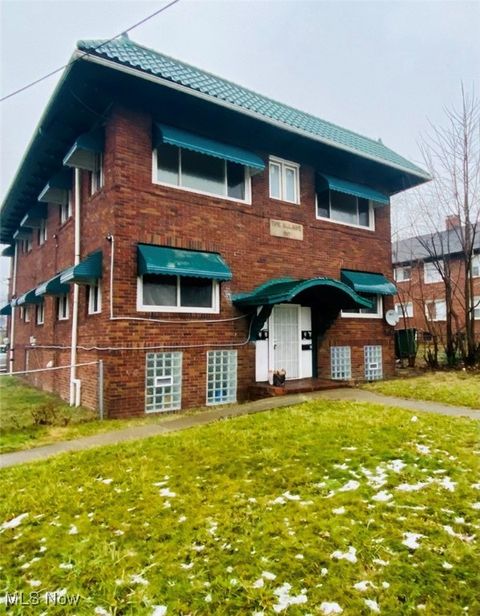 Photo of 884 Copley Road #3, Akron, OH 44320 (MLS # 5181178)