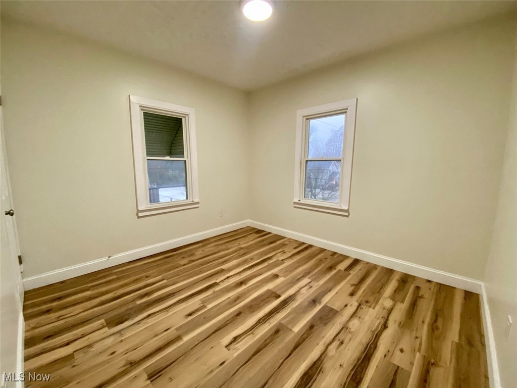 884 Copley Road 3