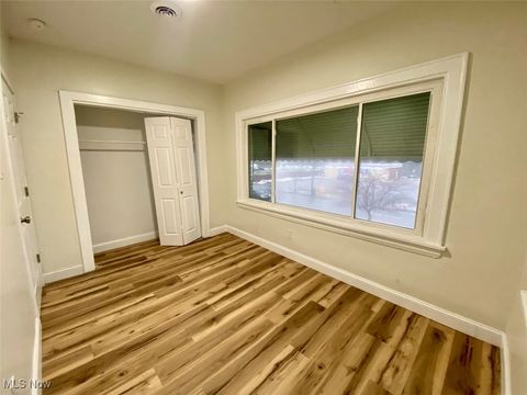 Tiny photo for 884 Copley Road #3, Akron, OH 44320 (MLS # 5181178)