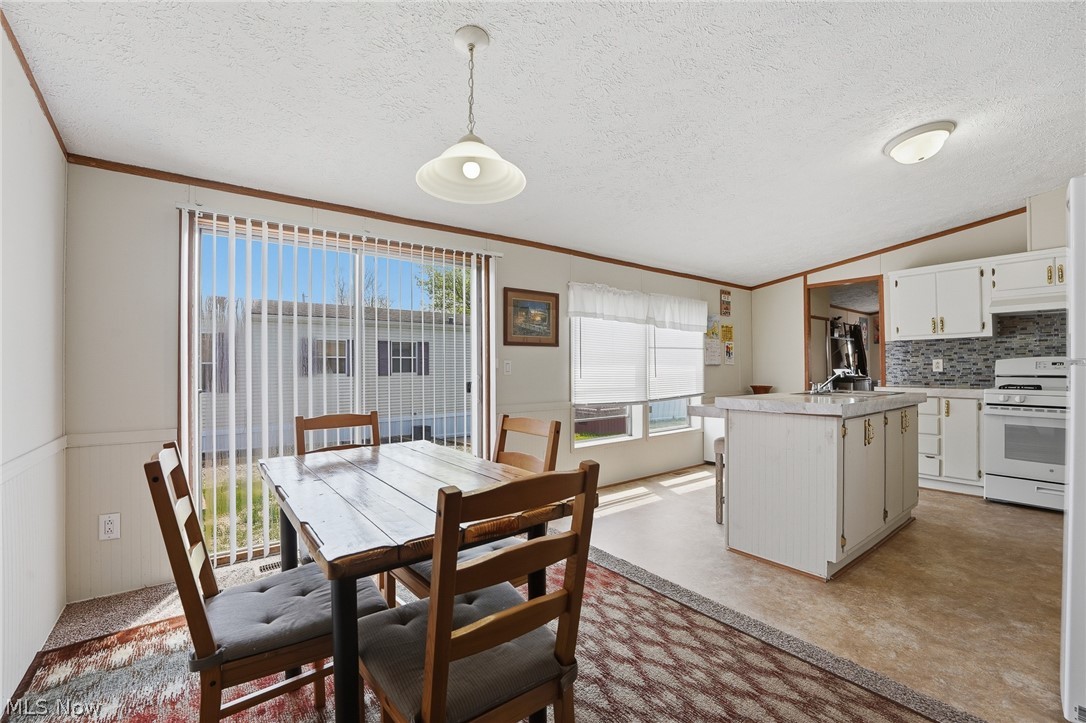 Cal Rausch Acres Allotment - Residential