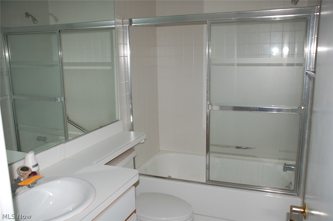 Woodhawk Club Condo Ph 08 - Residential