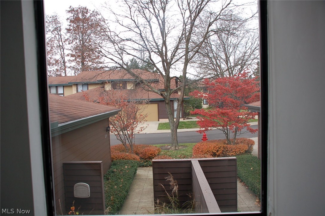 Woodhawk Club Condo Ph 08 - Residential