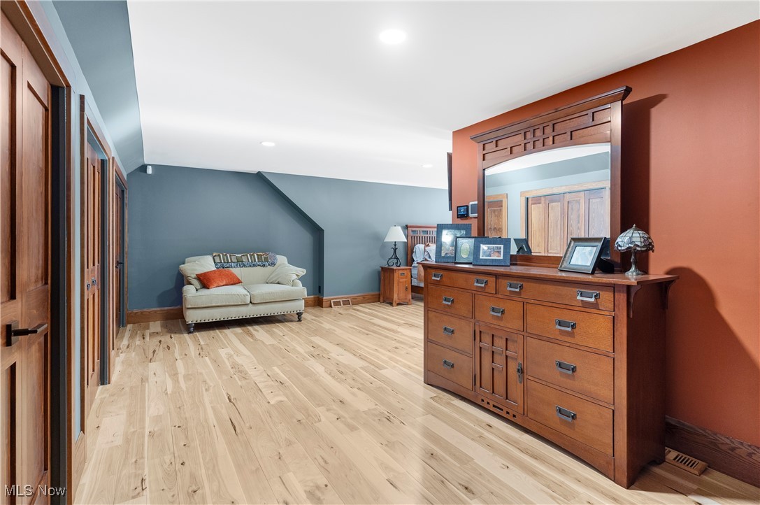 Whitney Chase 01 - Residential