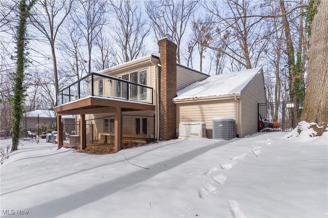 Whitney Chase 01 - Residential