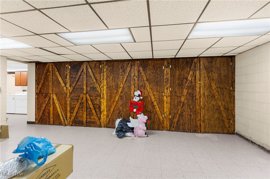 Whitney Chase 01 - Residential