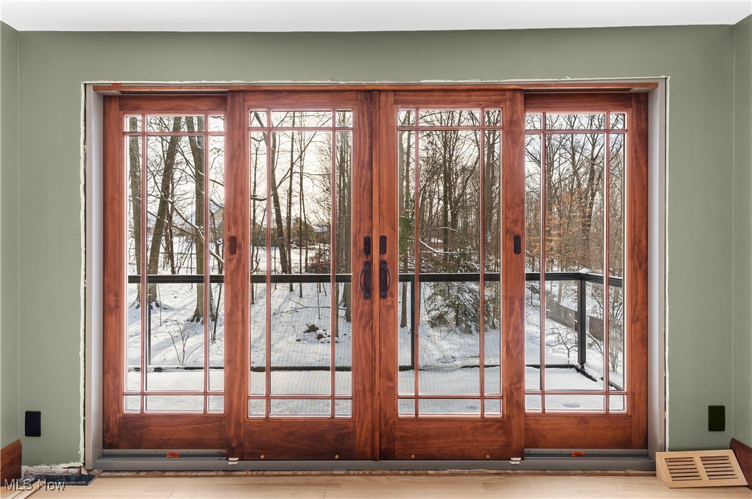 Whitney Chase 01 - Residential