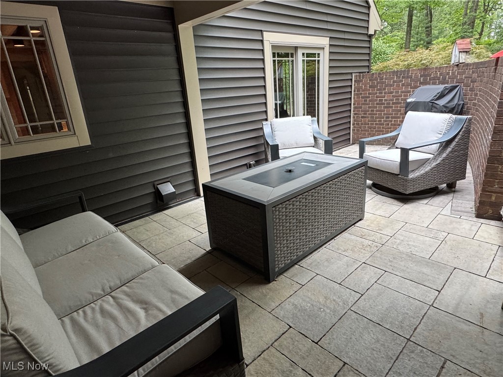 Whitney Chase 01 - Residential