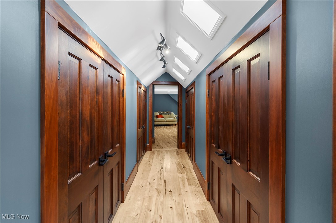 Whitney Chase 01 - Residential