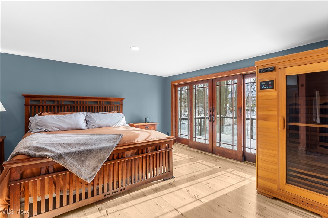 Whitney Chase 01 - Residential