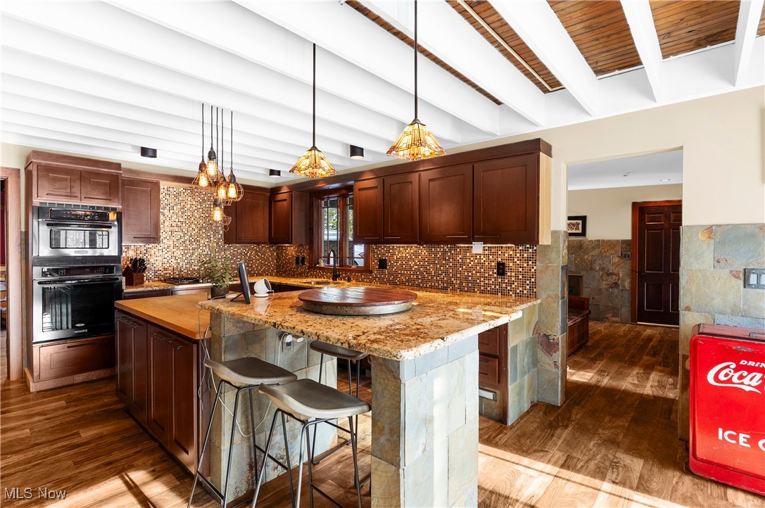 Whitney Chase 01 - Residential