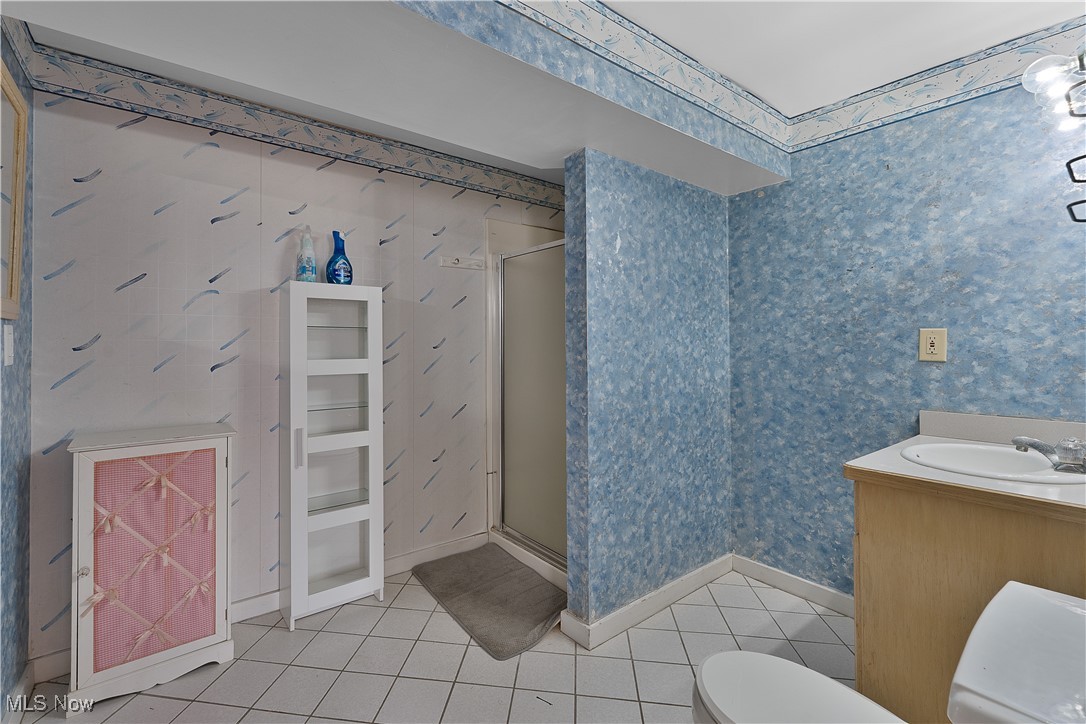 5755 Logan Arms Drive, Girard, Ohio image 42