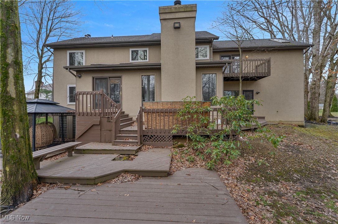 5755 Logan Arms Drive, Girard, Ohio image 7