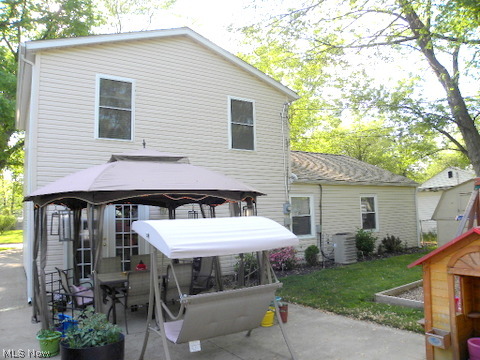 Mentor Headlands Park - Residential