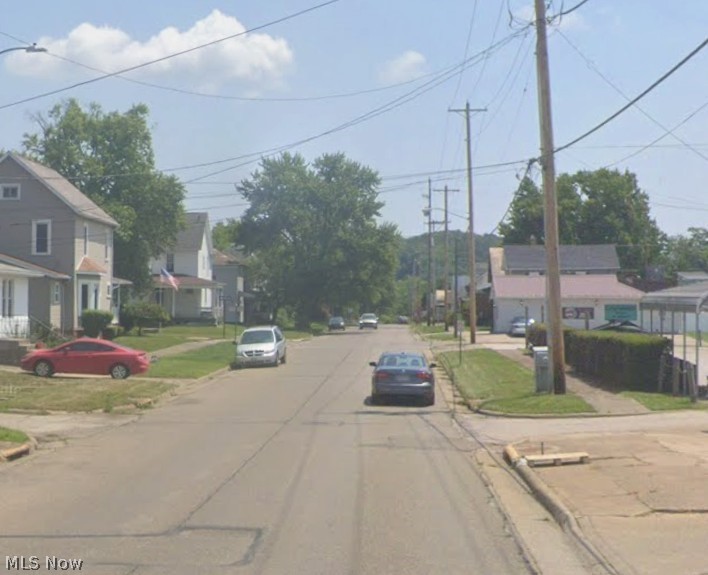 215 E 5th Street