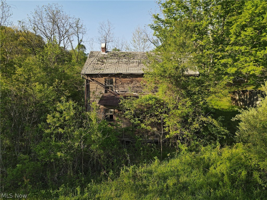 Photo 1 of 6 — 1429 Willow Run Road, Belleville, WV 26133